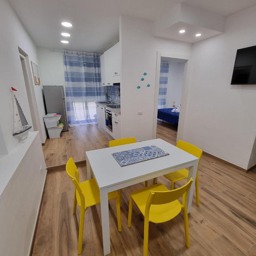 Filoblu Appartamento Formia Exteriör bild